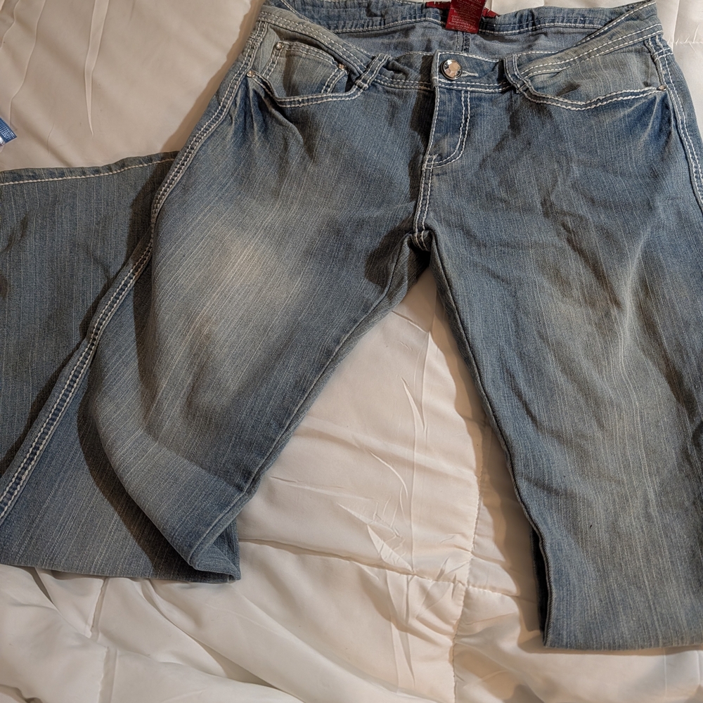 Red Rivet Light Blue Denim Jeans Size 11